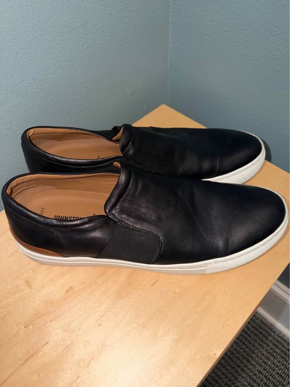 Johnston and Murphy sheepskin slip on loafers size 12